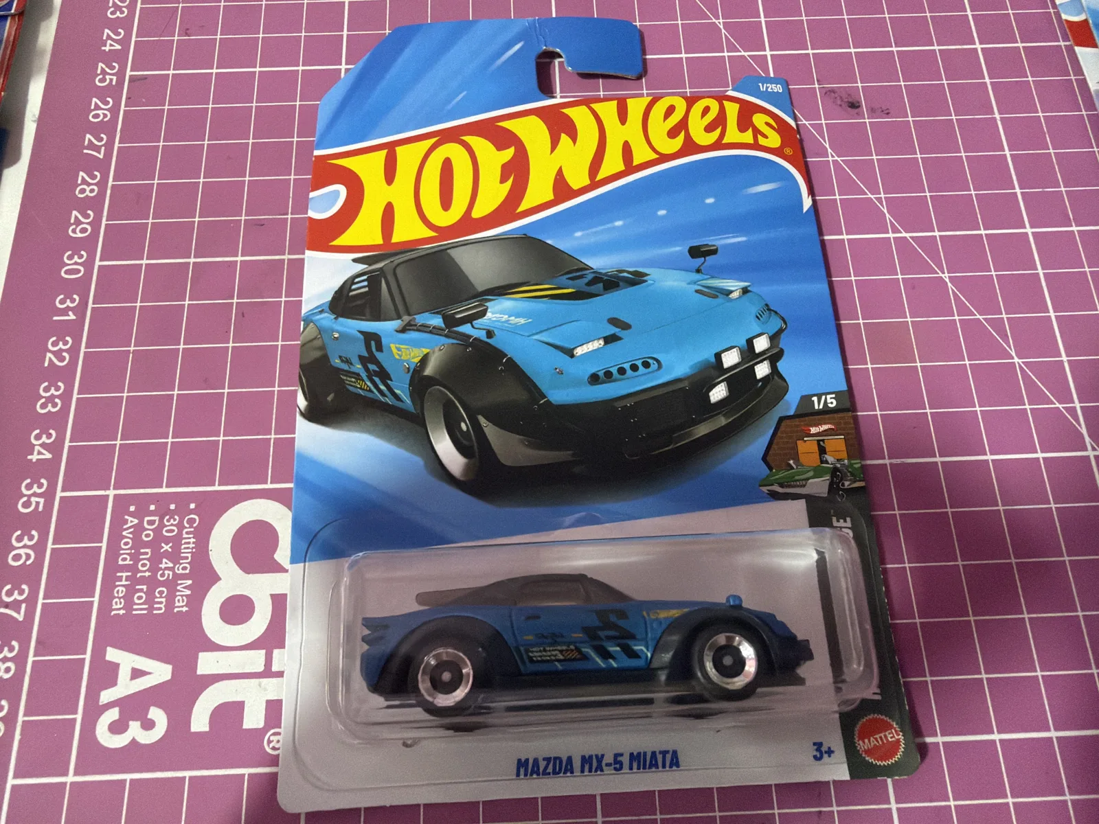 MAZDA MX-5 MIATA